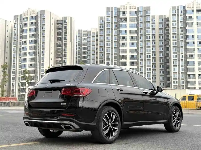 Mercedes-Benz GLC 2021