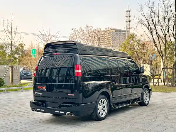 GMC SAVANA 2017