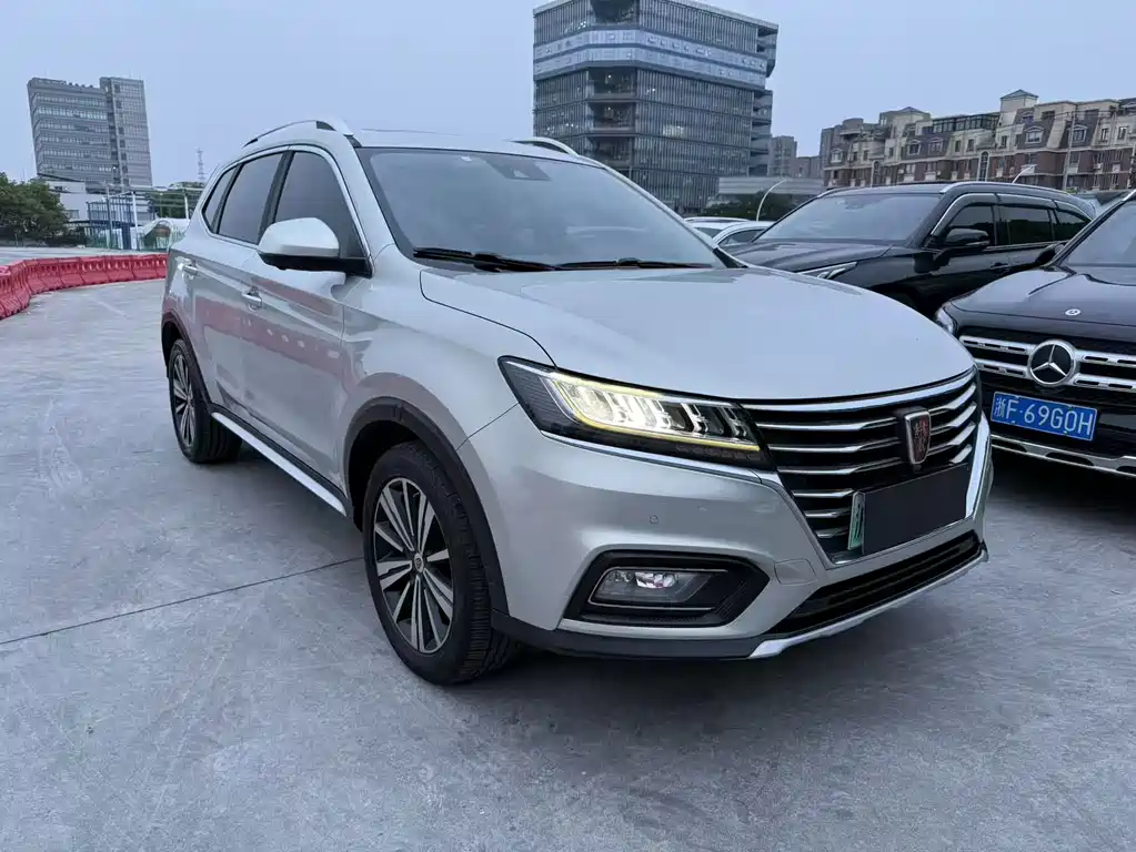 Roewe RX5 New Energy 2018 — фото 3