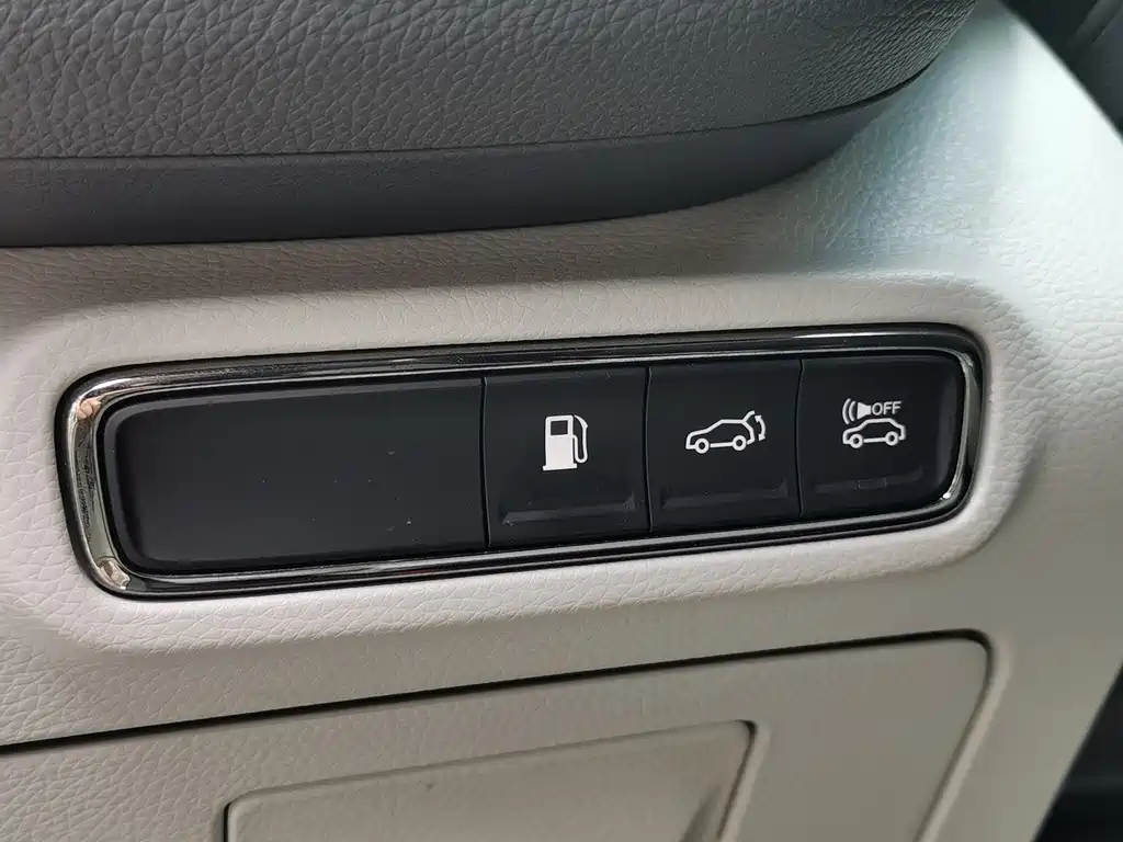 GAC Trumpchi GS8 2023 — фото 17
