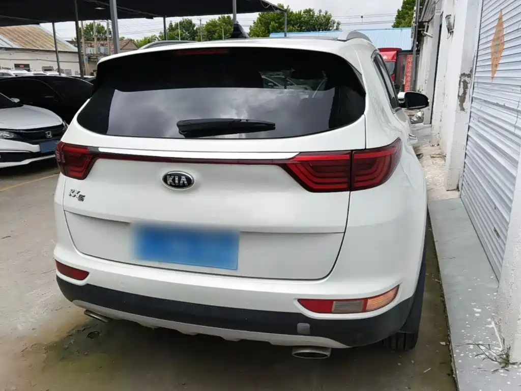 Kia KX5 2017 — фото 6