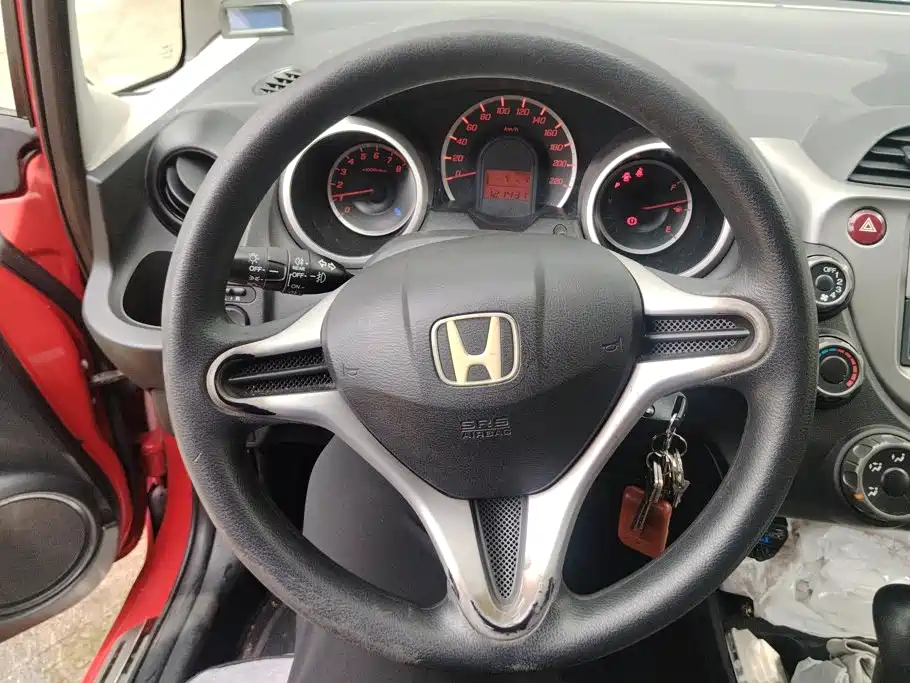 Honda Fit 2013 — фото 15