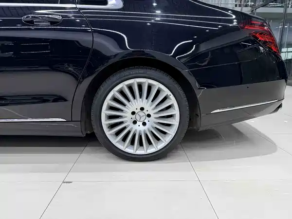 Mercedes-Benz Maybach S-Class 2018