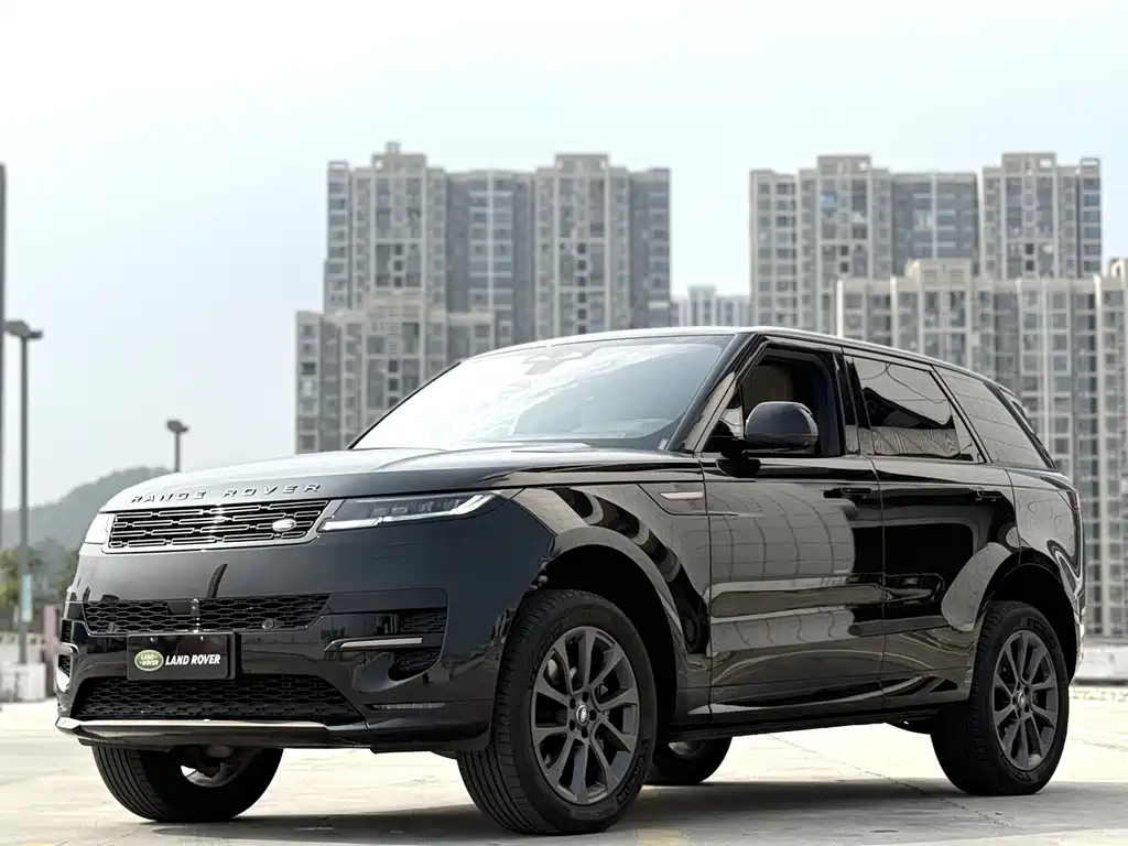 Land Rover Sport 2024 — фото 1