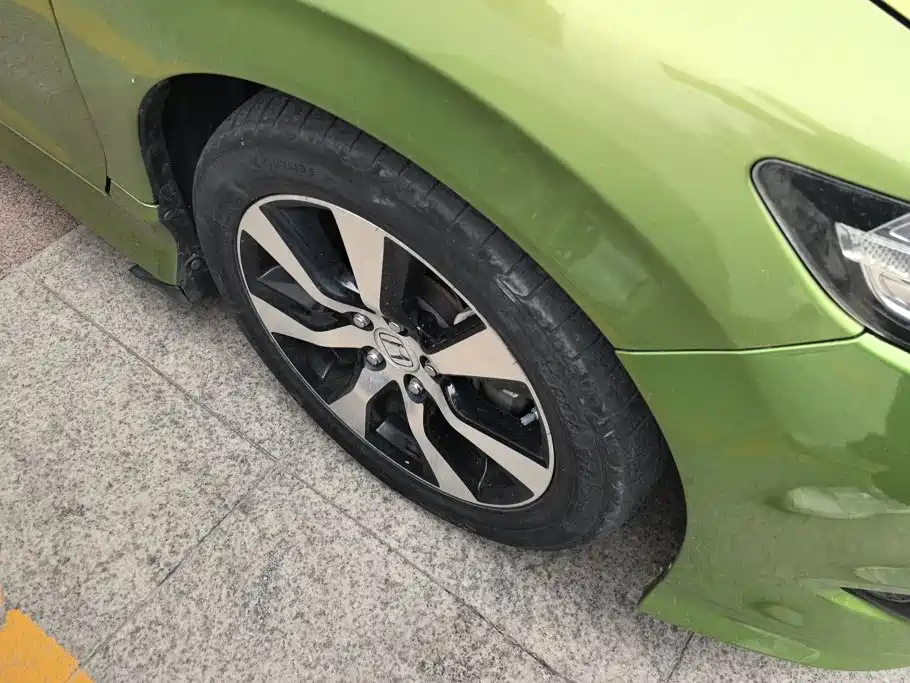Honda Jade 2014