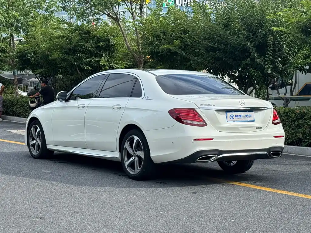 Mercedes-Benz E-Class 2018