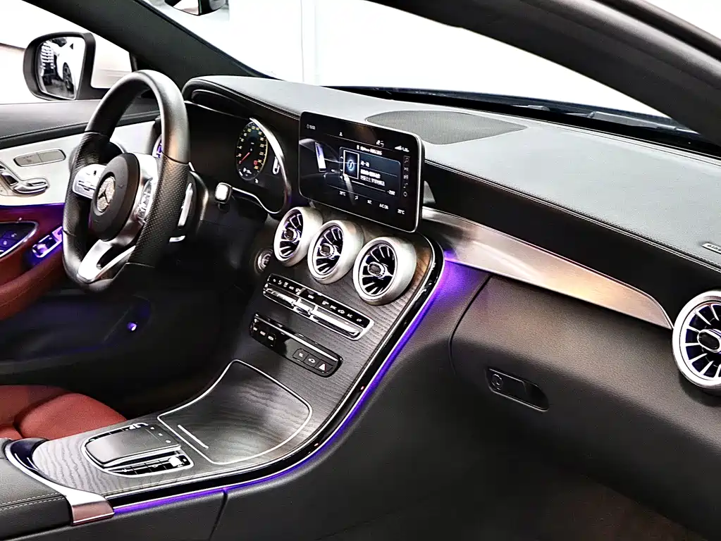 Mercedes-Benz C-Class 2021 — фото 12