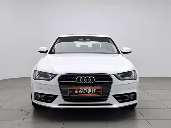 Audi A4L 2015