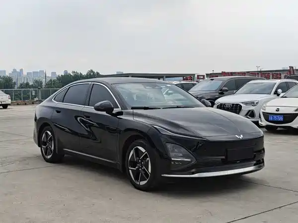 Wuling Starlight 2025