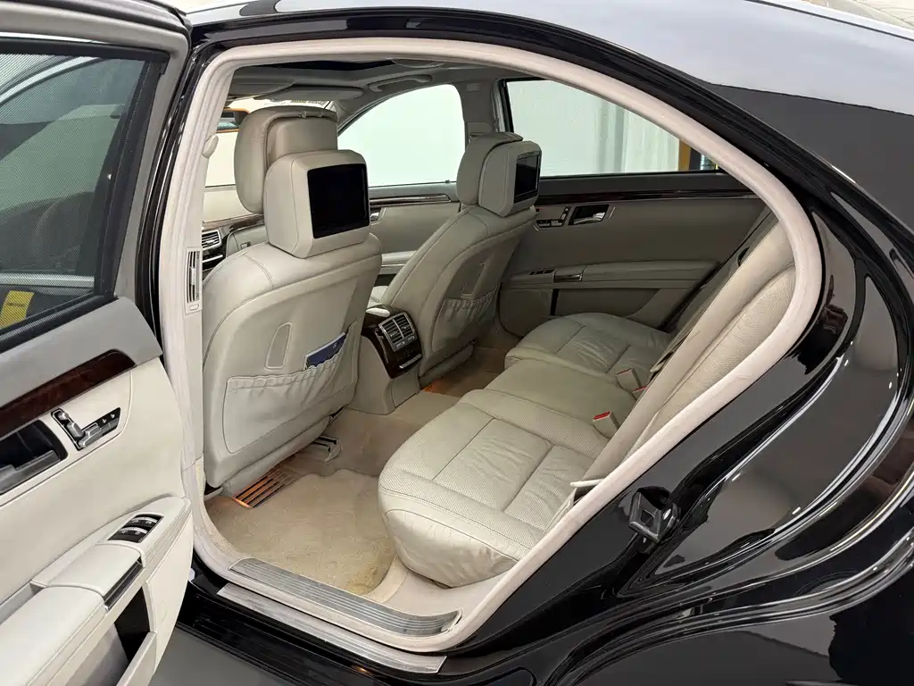 Mercedes-Benz S-Class 2011 — фото 2