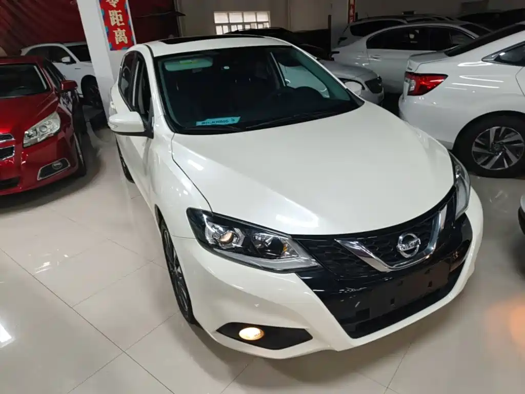 Nissan Tiida 2019 — фото 4