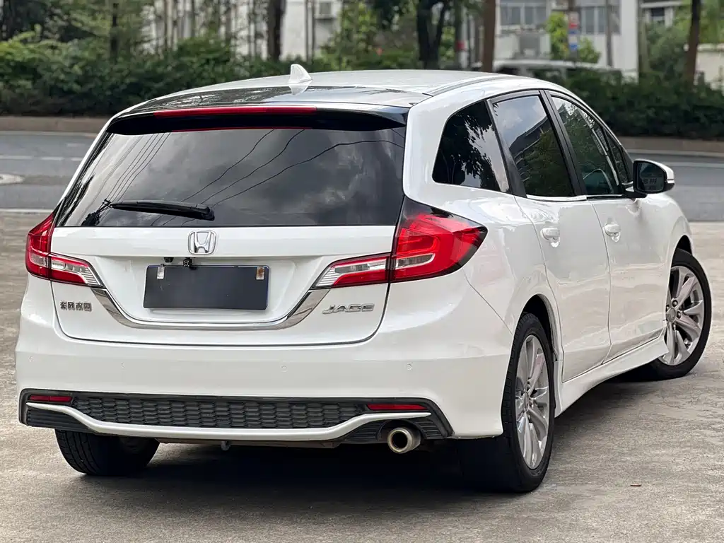 Honda Jade 2017 — фото 3