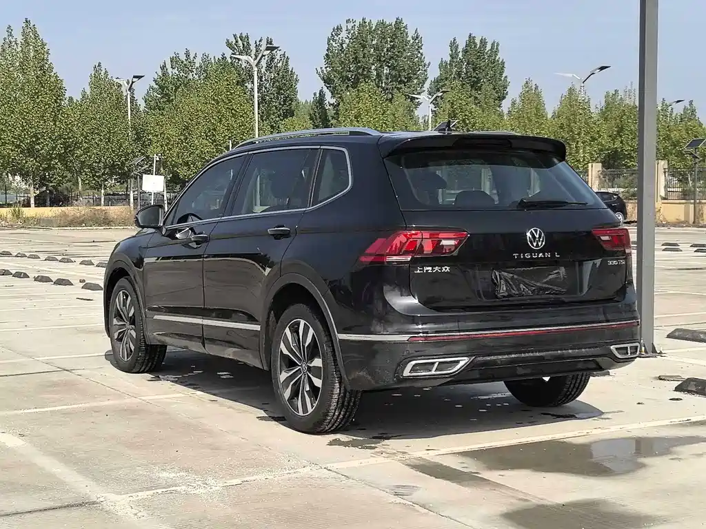 Volkswagen Tiguan L 2025 — фото 3