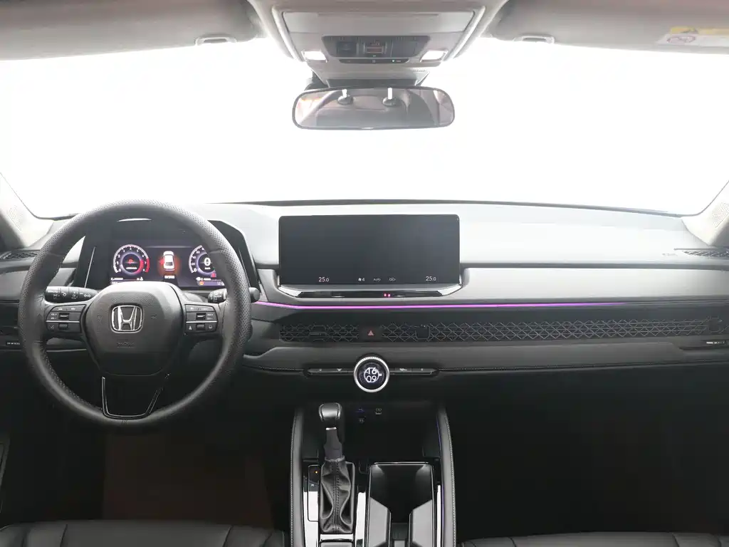 Honda Accord 2024 — фото 12