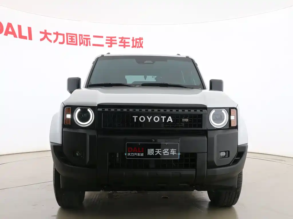 Toyota Prado 2024