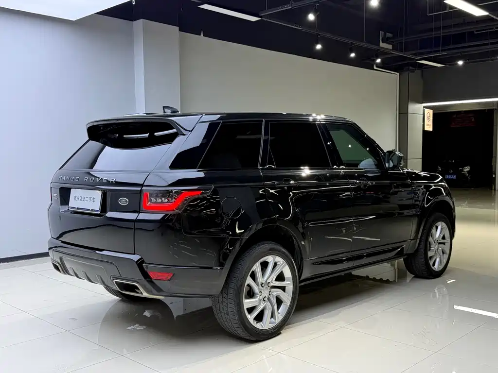 Land Rover Range Rover Sport 2018 — фото 13
