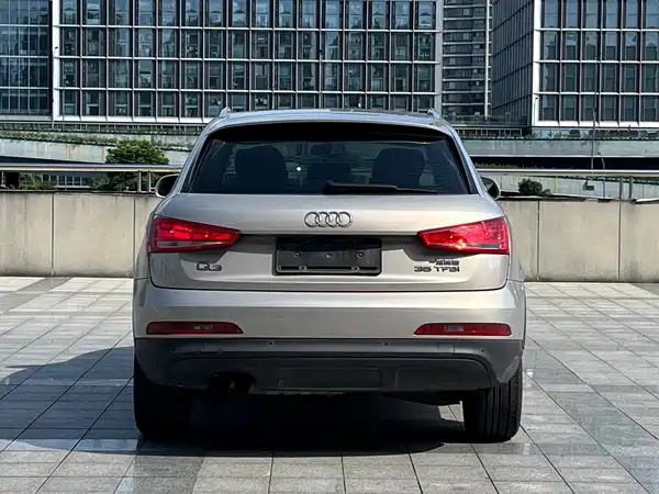 Audi Q3 2014