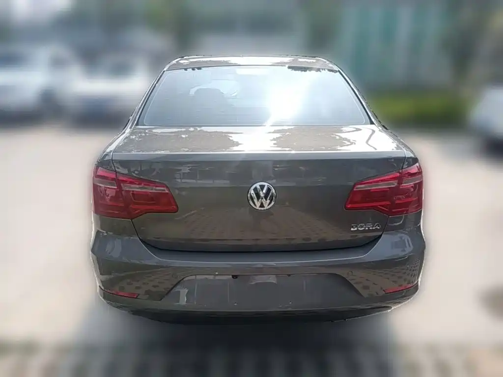 Volkswagen Bora 2016 — фото 10