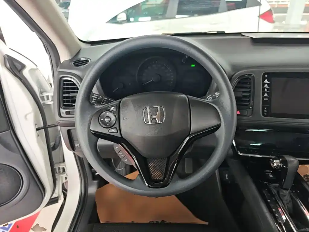 Honda Vezel 2021 — фото 11