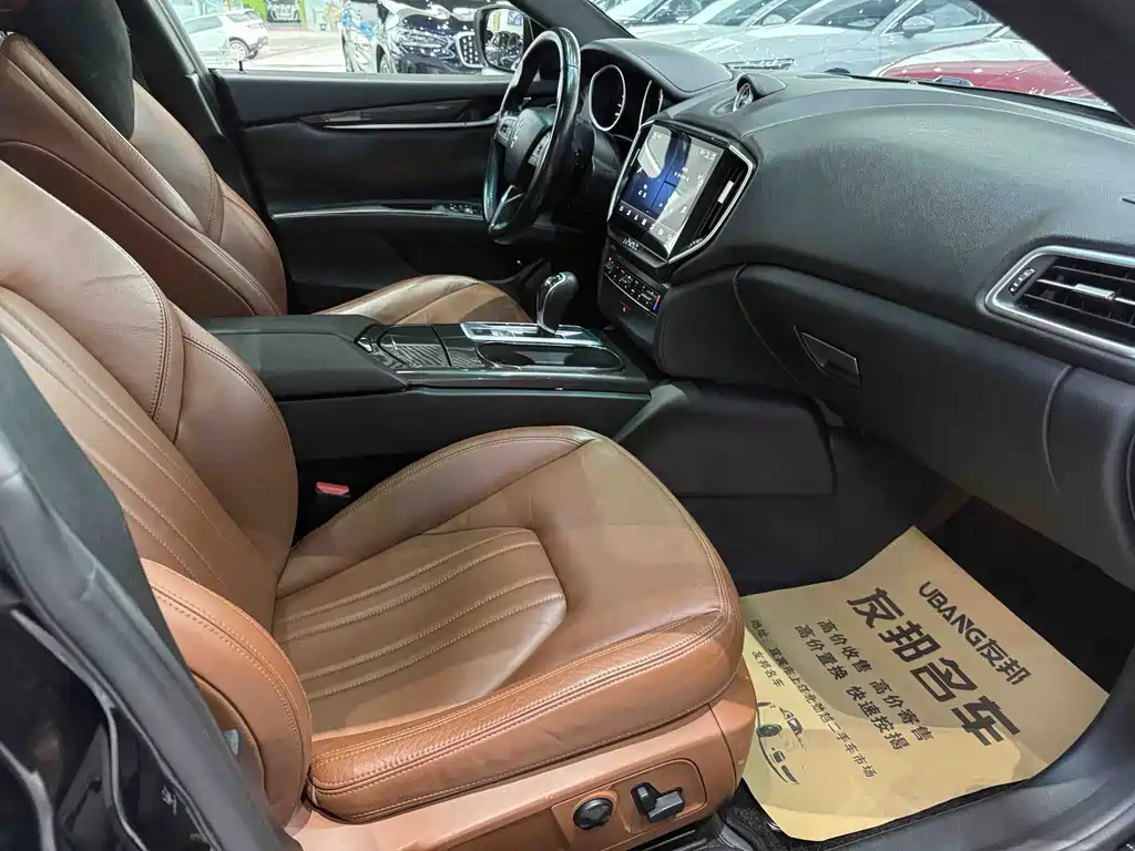 Maserati Ghibli 2014 — фото 12