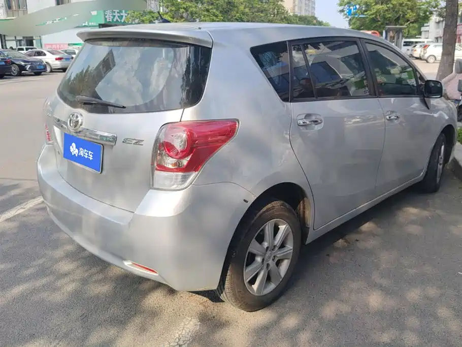 Toyota Verso 2012