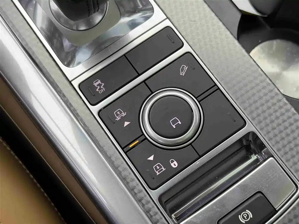 Land Rover Sport 2022 — фото 16