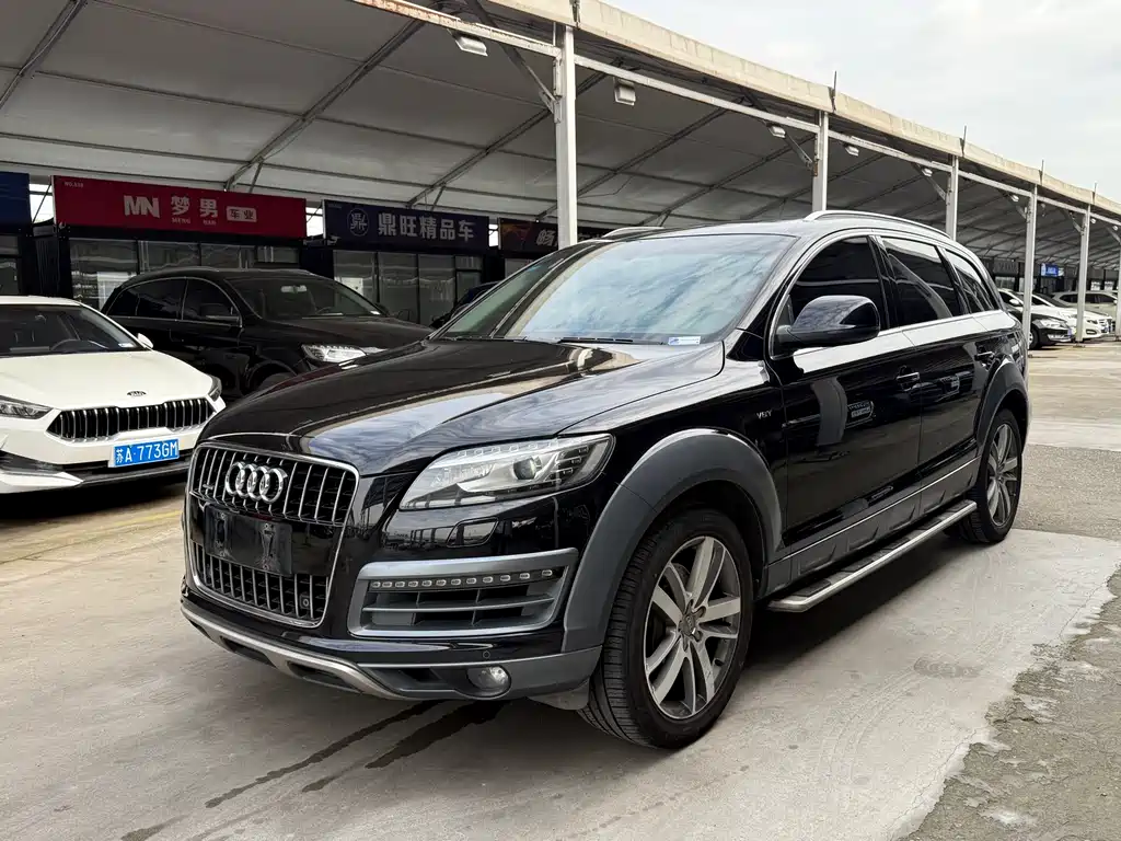 Audi Q7 2015 — фото 1