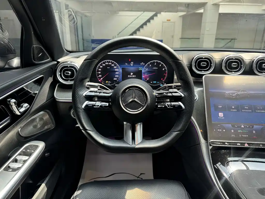 Mercedes-Benz C-Class 2022 — фото 9