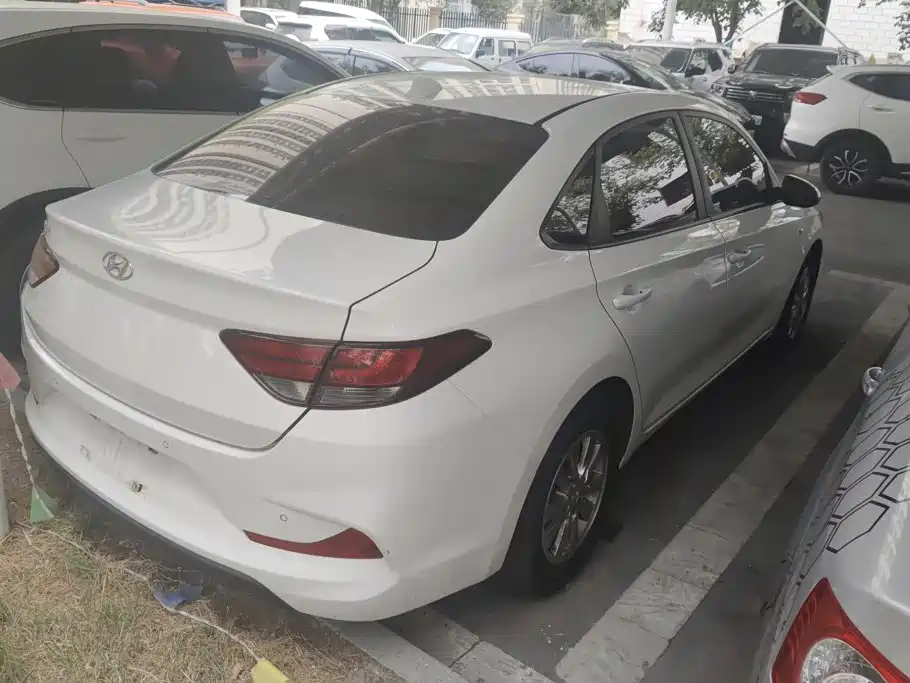 Hyundai Joyful 2018