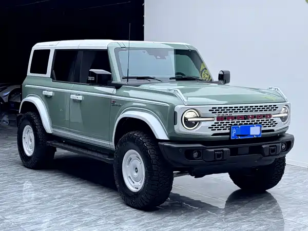 Ford Bronco 2025