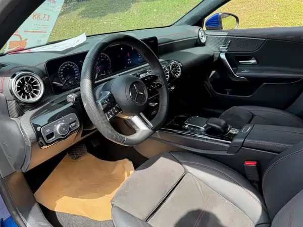 Mercedes-Benz A-Class 2023