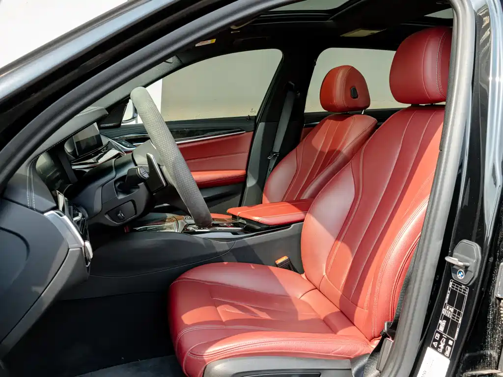 BMW 5 Series 2020