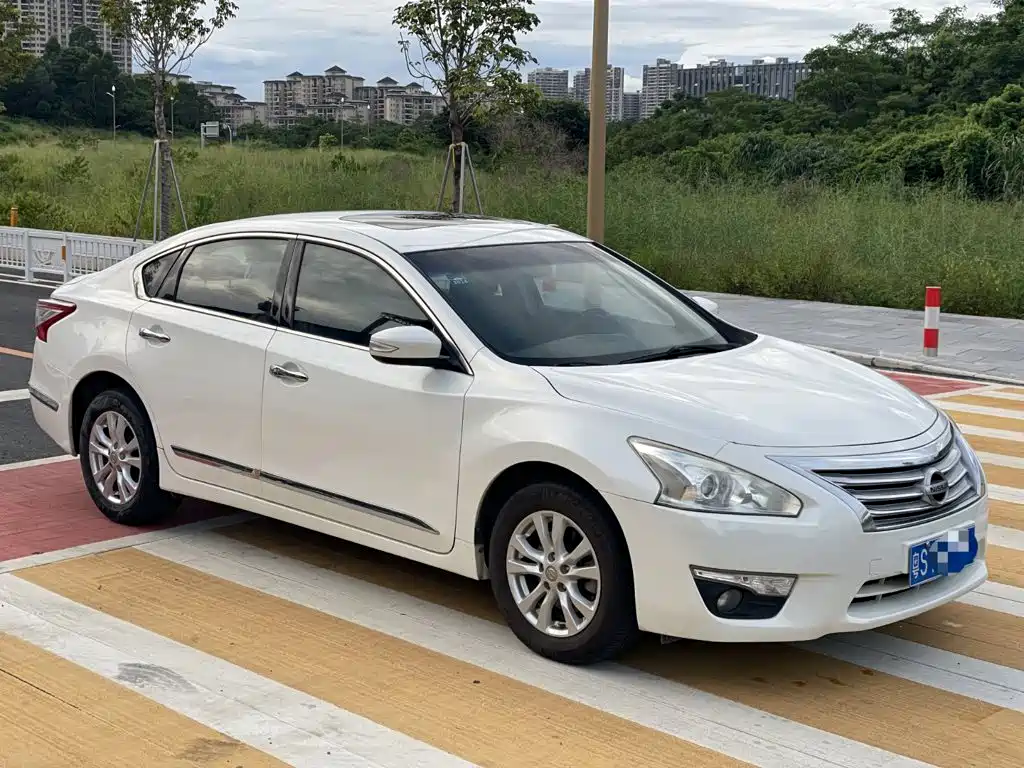 Nissan Teana 2014