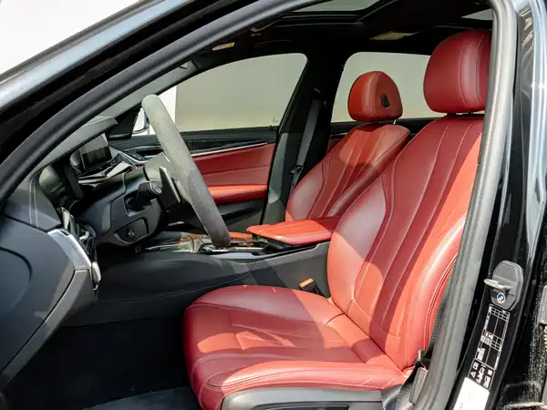 BMW 5 Series 2020