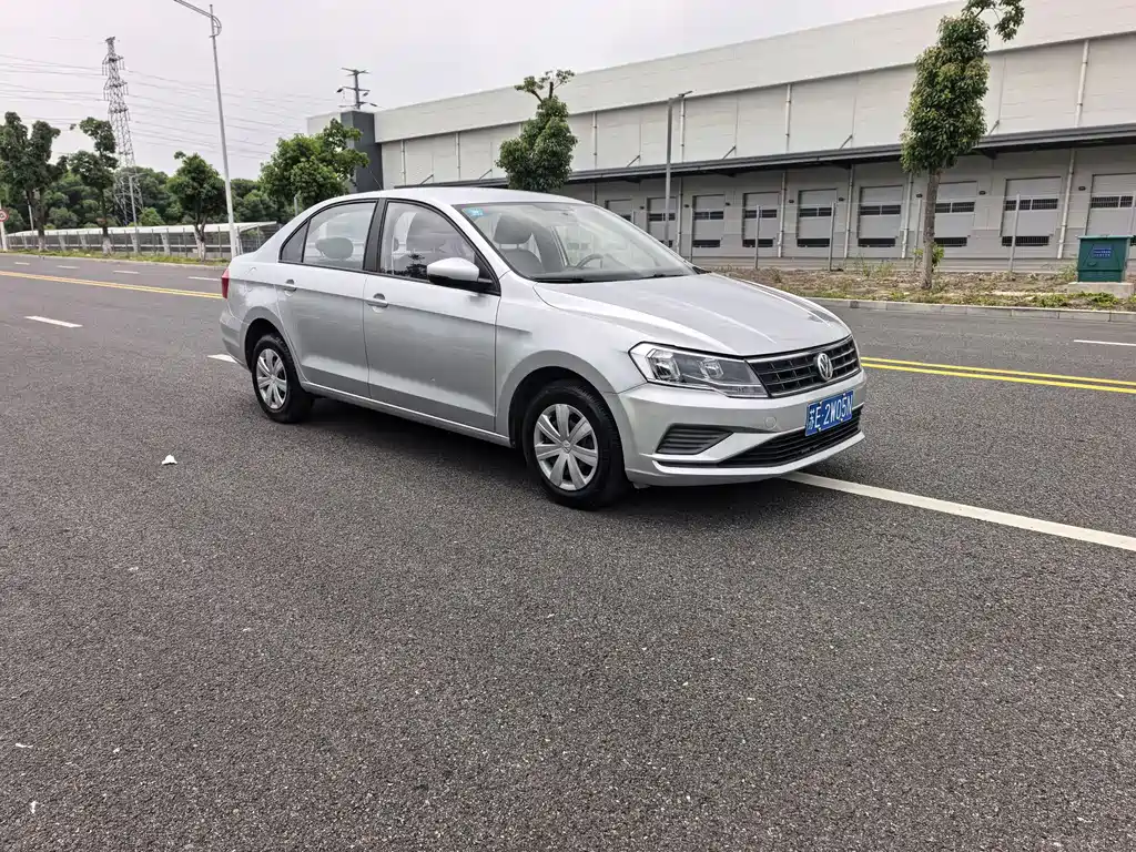 Volkswagen Jetta 2018 — фото 3