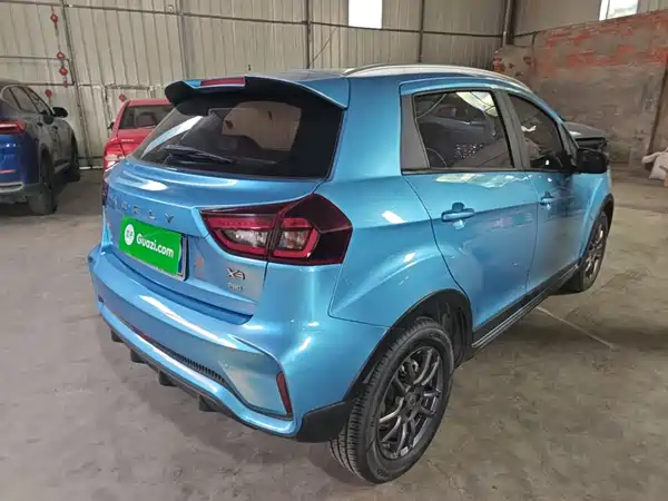 Geely Vision X3 2021