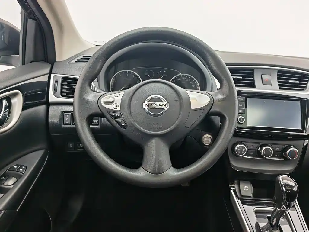 Nissan Sylphy 2018 — фото 11