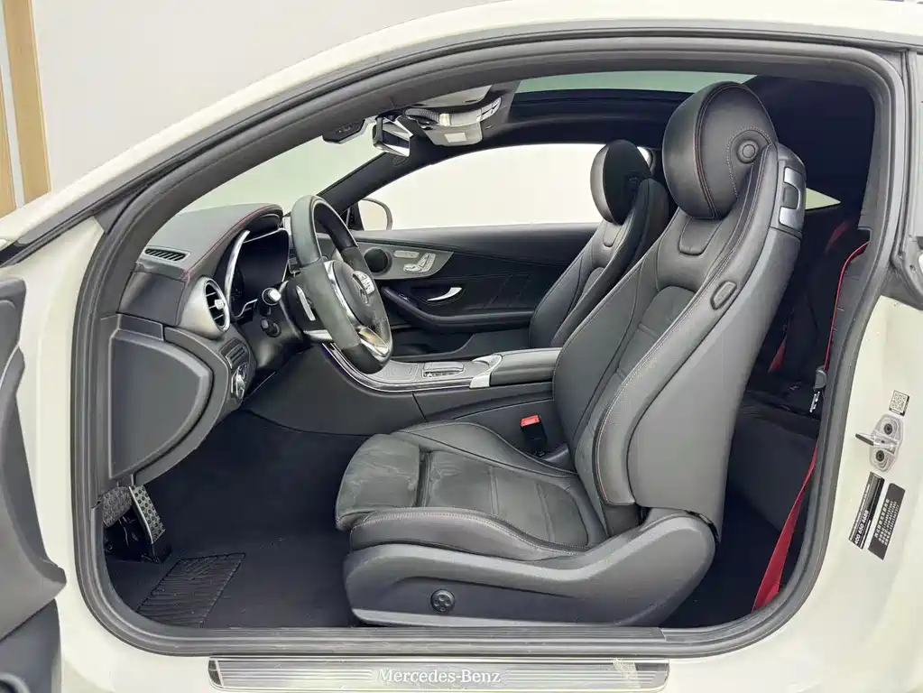 Mercedes-Benz C-Class 2022