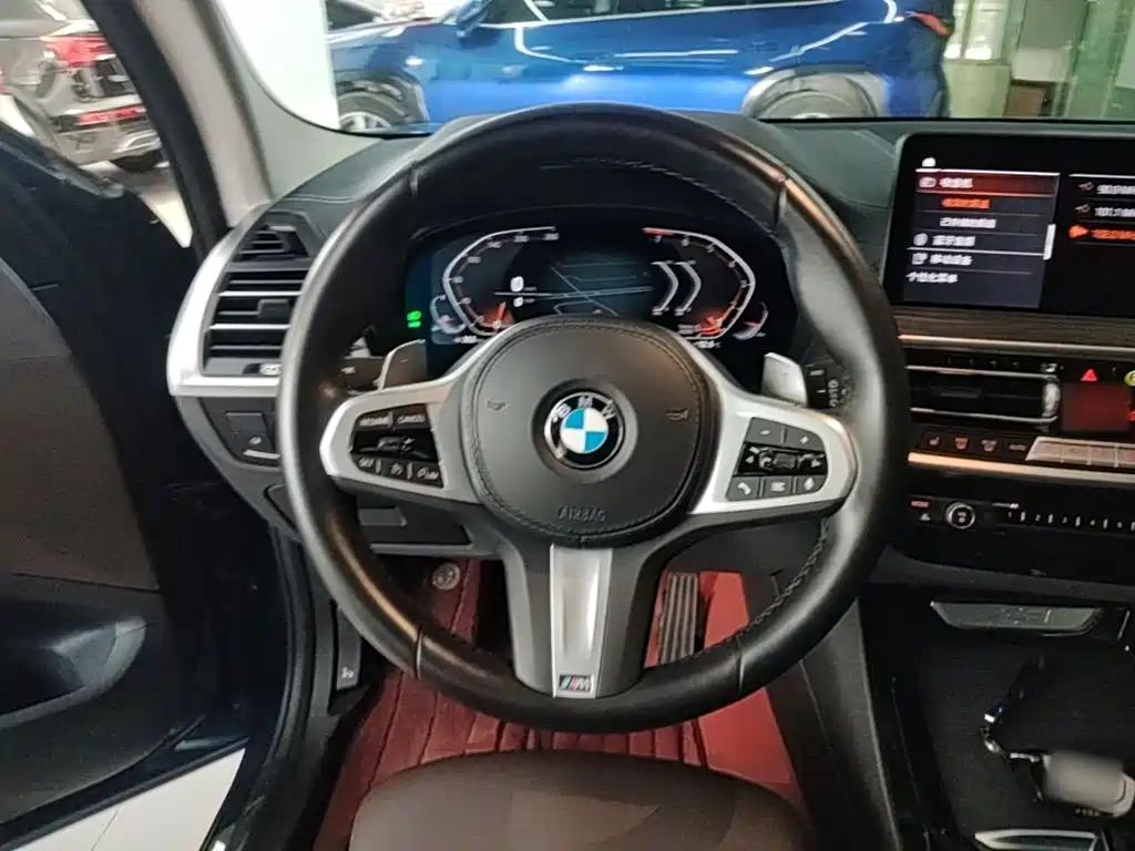 BMW X3 2022 — фото 11