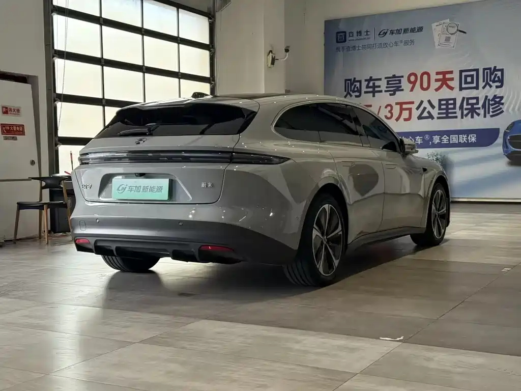 NIO ET5T 2025
