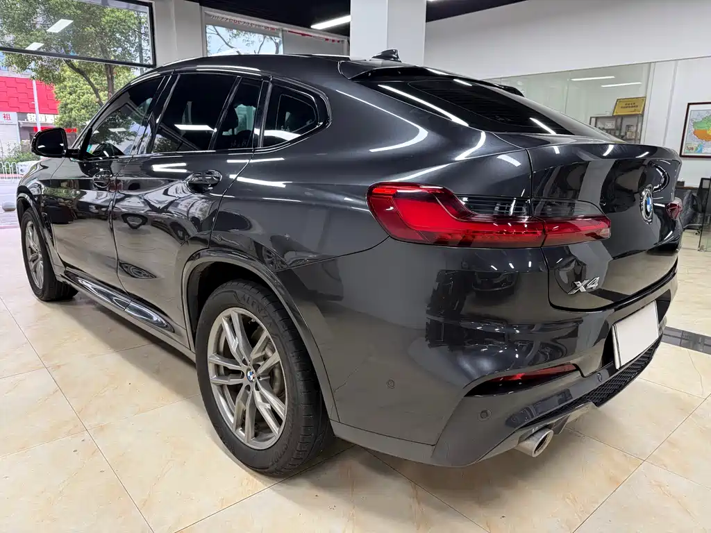 BMW X4 2020 — фото 14