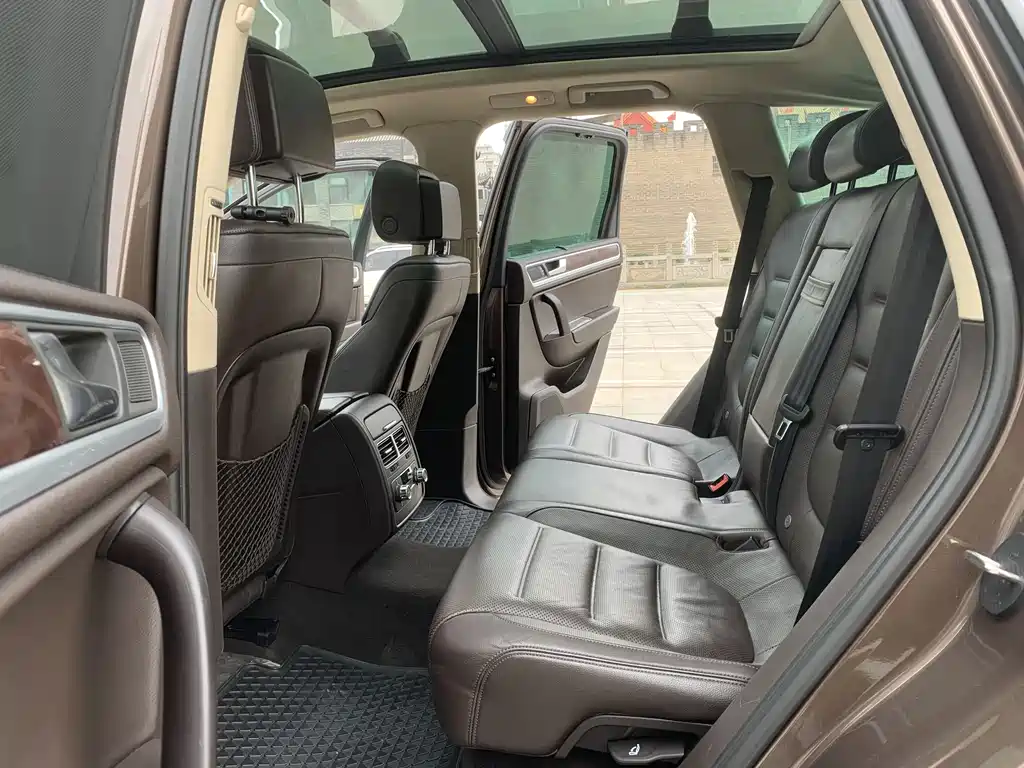 Volkswagen Touareg 2011
