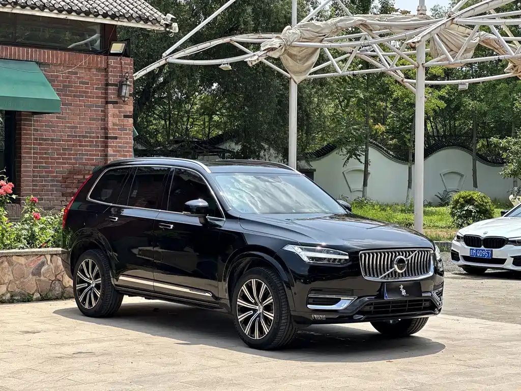 Volvo XC90 2020 — фото 3