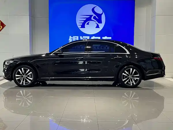 Mercedes-Benz S-Class 2022