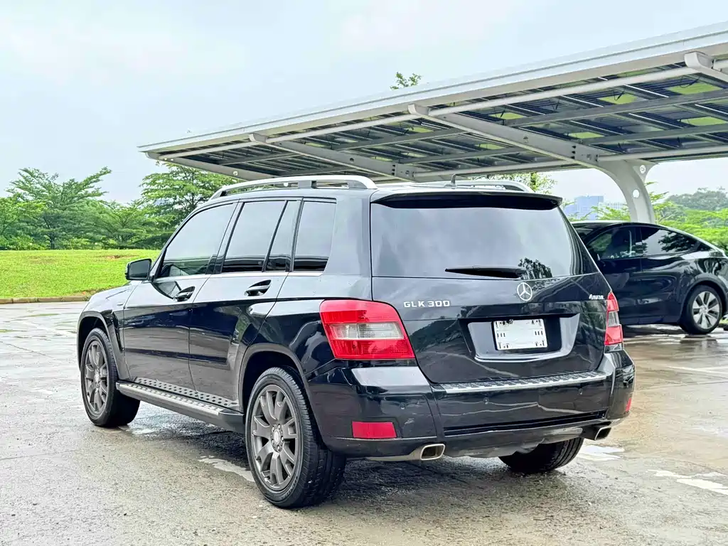 Mercedes-Benz GLK-Class 2012