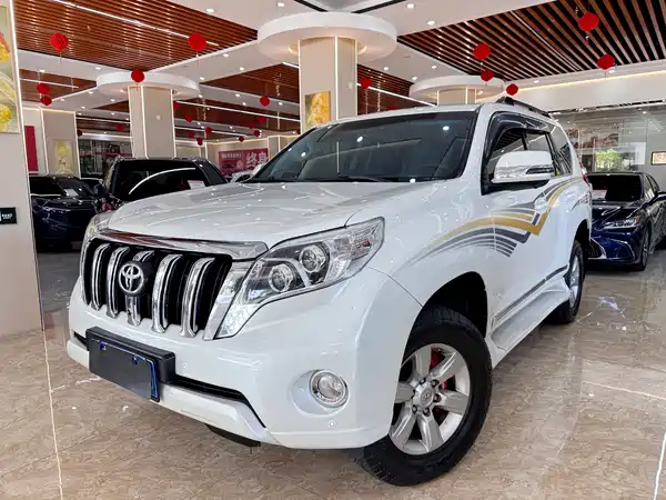 Toyota Prado 2015