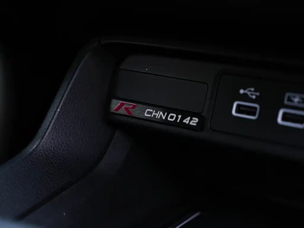 Honda Civic 2024 — фото 18