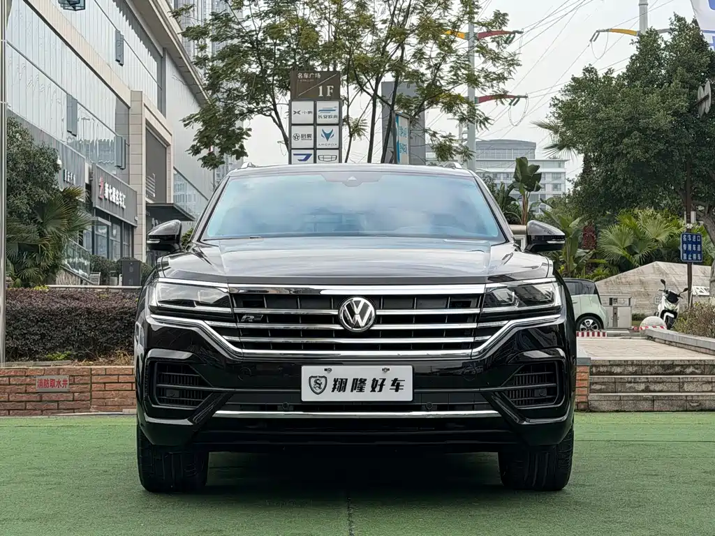 Volkswagen Touareg 2020 — фото 2