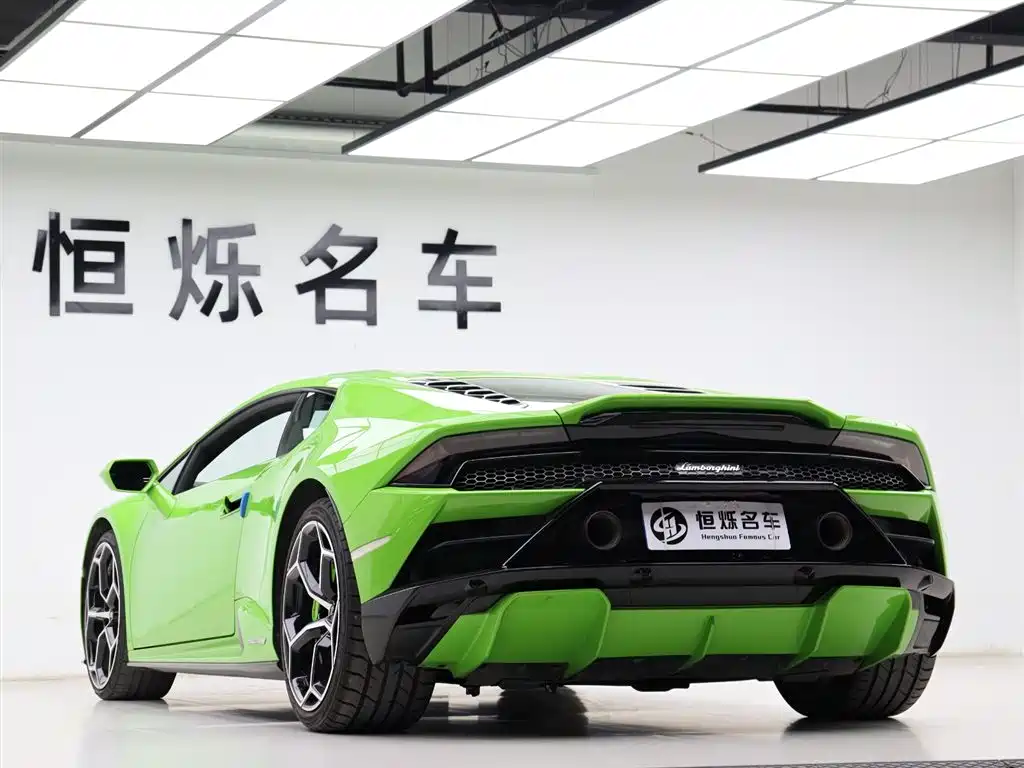 Lamborghini Huracán 2021 — фото 22