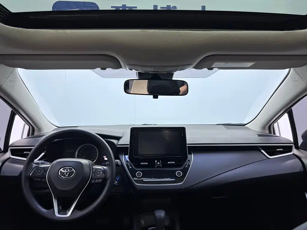 Toyota Corolla 2022 — фото 14